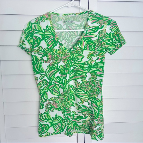 Lilly Pulitzer Tops - Lily Pulitzer Short Sleeve Top